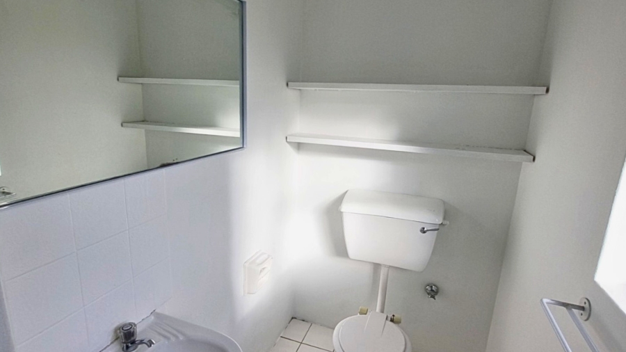 To Let 3 Bedroom Property for Rent in Table View Western Cape